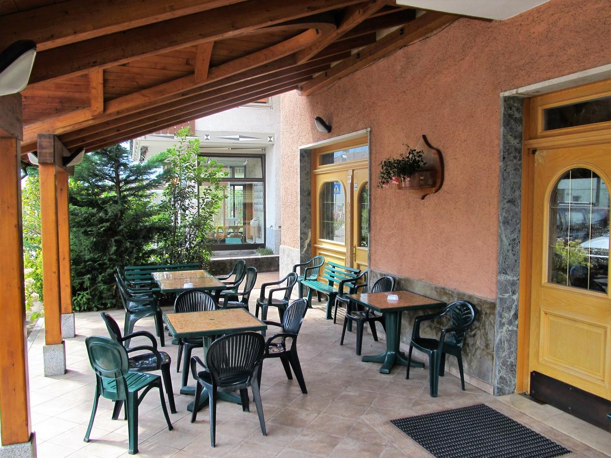 Green Base Hotel B&B Male Luaran gambar